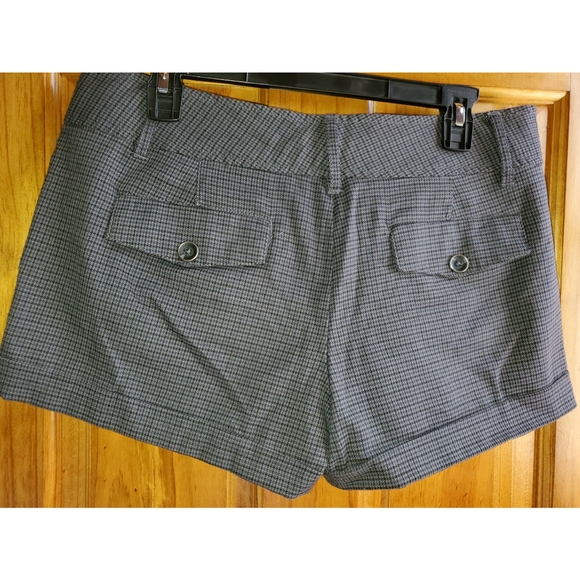 Candie's houndstooth print shorts - Picture 2 of 5